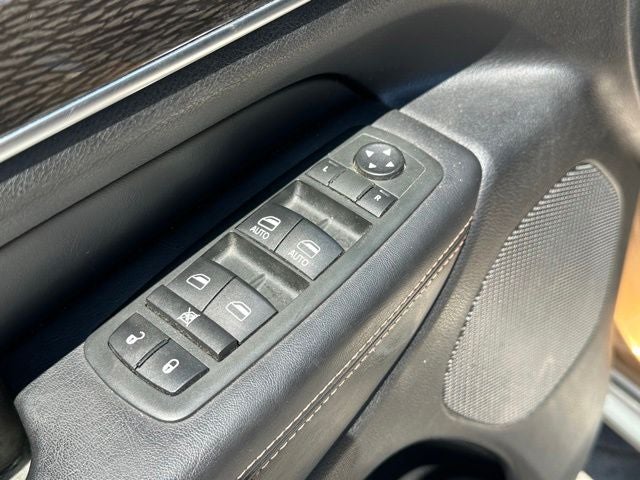2011 Jeep Grand Cherokee Laredo