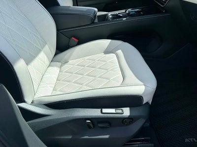 2025 Volkswagen Atlas Cross Sport 2.0T SEL Premium R-Line