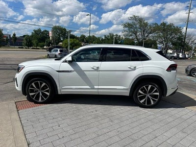 2025 Volkswagen Atlas Cross Sport 2.0T SEL Premium R-Line