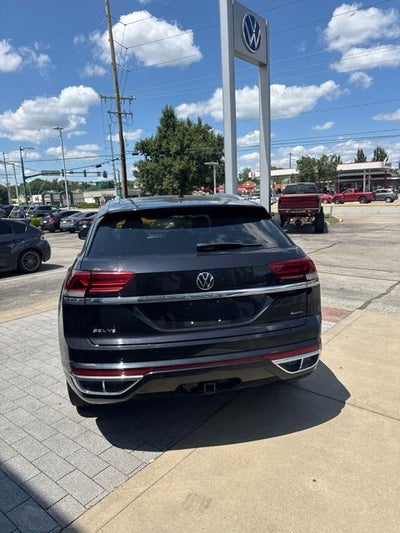 2023 Volkswagen Atlas Cross Sport 3.6L V6 SEL Premium R-Line