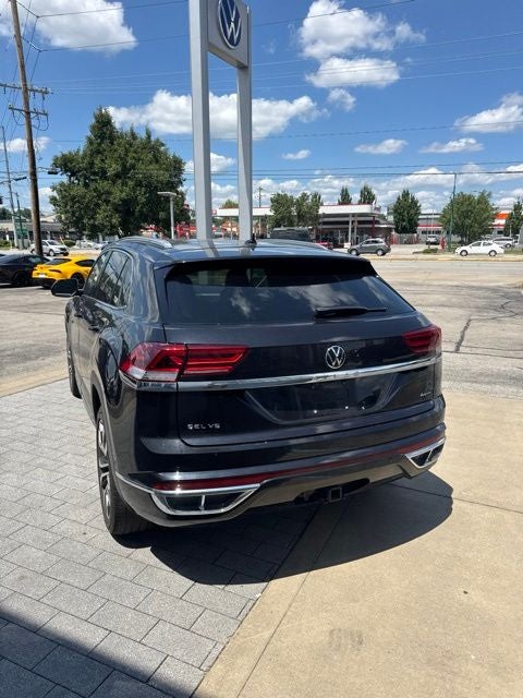 2023 Volkswagen Atlas Cross Sport 3.6L V6 SEL Premium R-Line