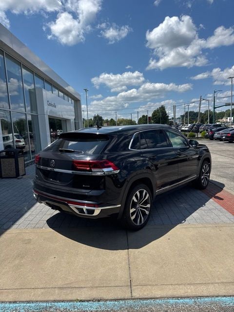 2023 Volkswagen Atlas Cross Sport 3.6L V6 SEL Premium R-Line
