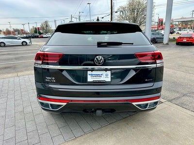 2023 Volkswagen Atlas Cross Sport 3.6L V6 SEL Premium R-Line