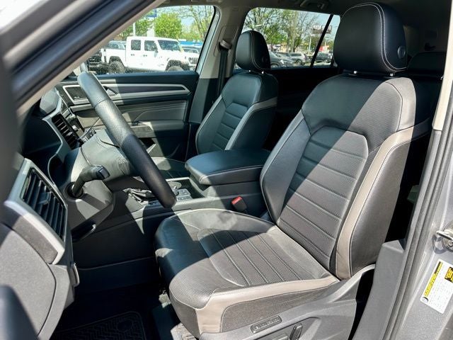 2023 Volkswagen Atlas 3.6L V6 SEL Premium R-Line