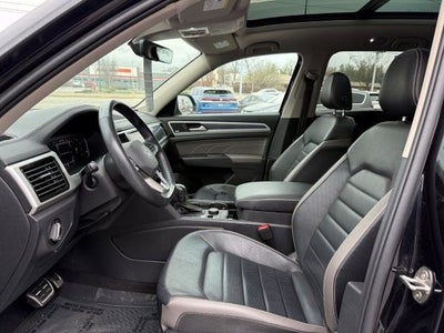 2022 Volkswagen Atlas 3.6L V6 SEL Premium R-Line