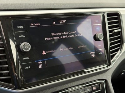 2022 Volkswagen Atlas 3.6L V6 SEL Premium R-Line