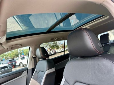 2024 Volkswagen Atlas 2.0T Peak Edition SEL