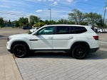 2024 Volkswagen Atlas 2.0T Peak Edition SEL