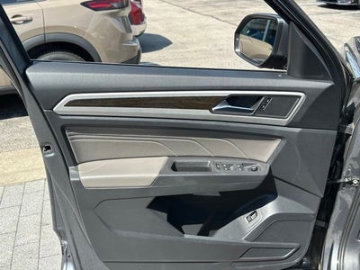 2023 Volkswagen Atlas 2.0T SE w/Technology