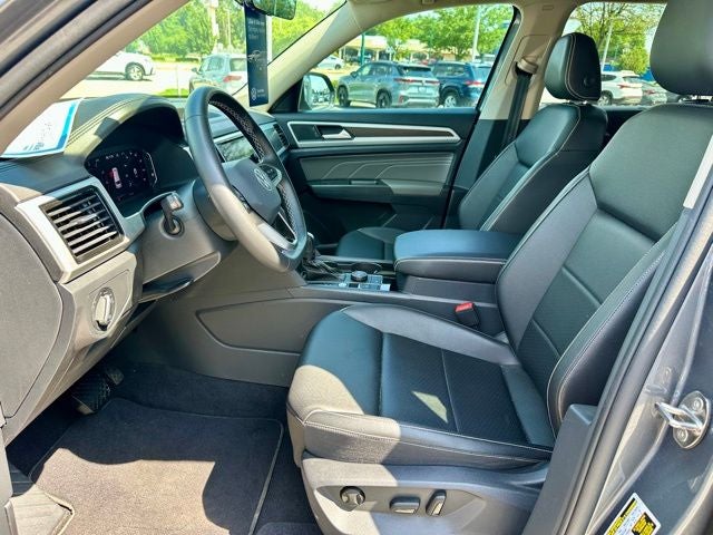 2023 Volkswagen Atlas 2.0T SE w/Technology