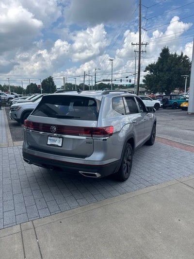 2024 Volkswagen Atlas 2.0T SE w/Technology