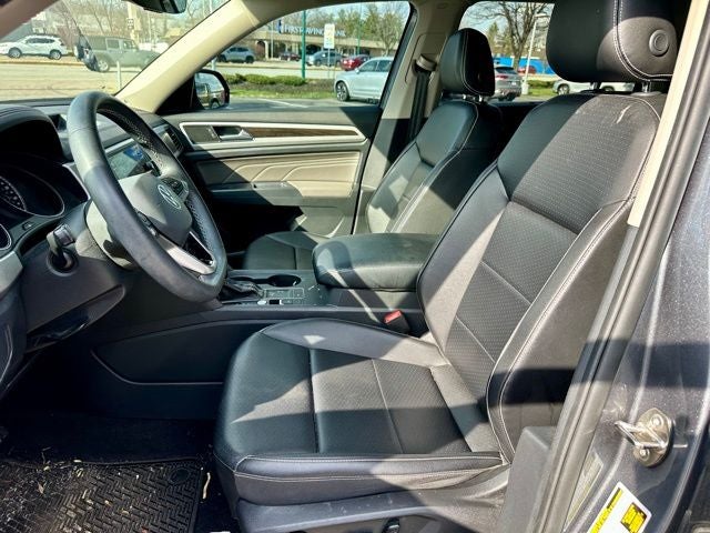 2021 Volkswagen Atlas 3.6L V6 SE w/Technology