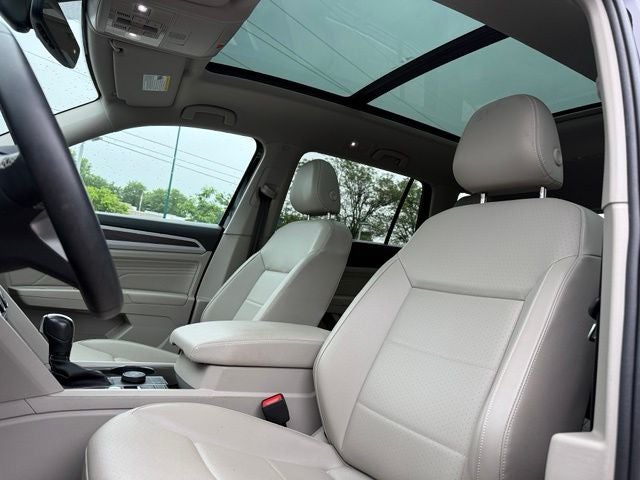 2023 Volkswagen Atlas 2.0T SE w/Technology