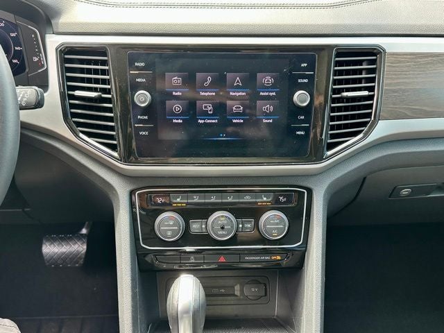 2023 Volkswagen Atlas 2.0T SE w/Technology