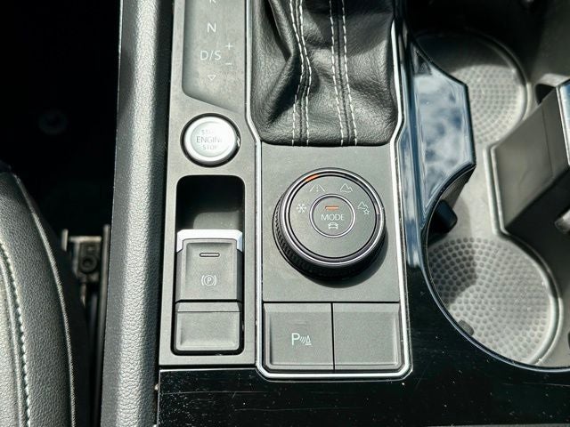2023 Volkswagen Atlas 2.0T SE w/Technology