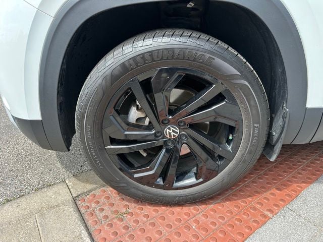 2023 Volkswagen Atlas 2.0T SE w/Technology