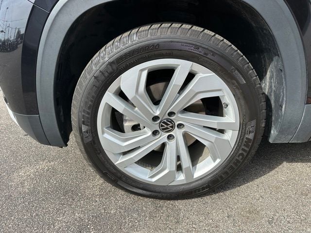 2021 Volkswagen Atlas 3.6L V6 SE w/Technology