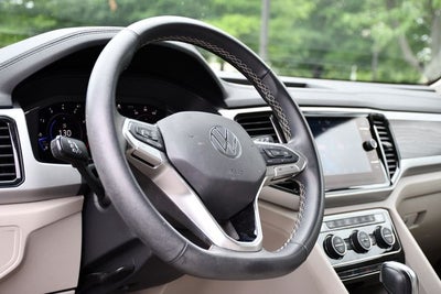 2022 Volkswagen Atlas 3.6L V6 SE w/Technology