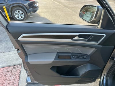 2023 Volkswagen Atlas 2.0T SE