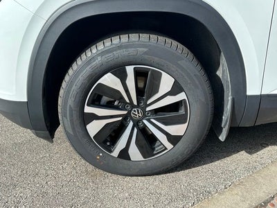 2024 Volkswagen Atlas 2.0T SE