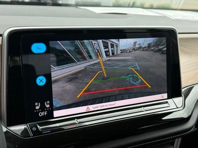 2025 Volkswagen Atlas 2.0T SE