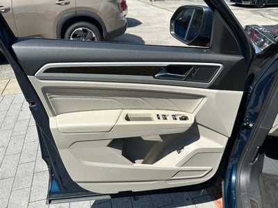 2021 Volkswagen Atlas 2.0T SE w/Technology