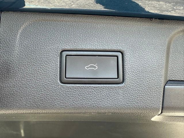 2021 Volkswagen Atlas 2.0T SE w/Technology