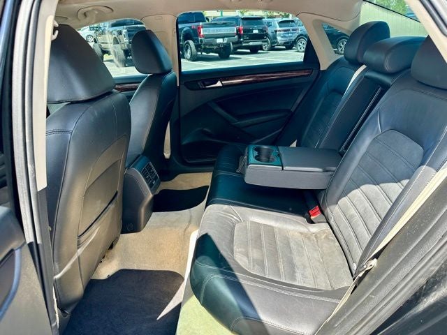 2013 Volkswagen Passat TDI SEL Premium