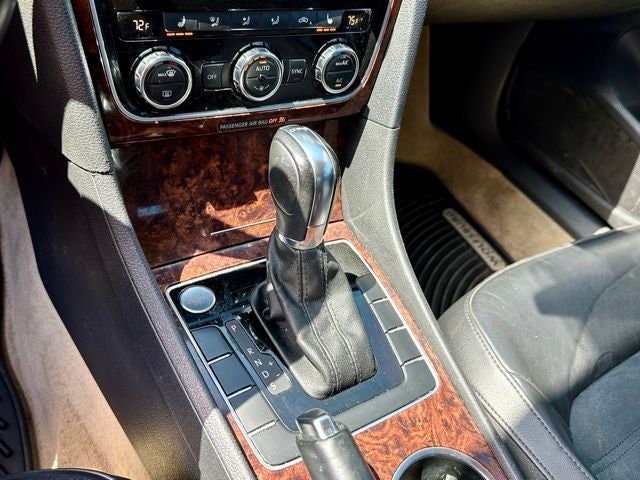 2013 Volkswagen Passat TDI SEL Premium