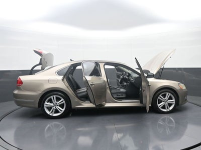 2015 Volkswagen Passat 2.0L TDI SEL Premium
