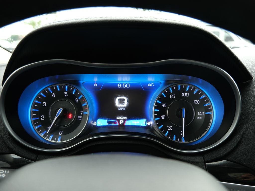 2023 Chrysler 300 Touring