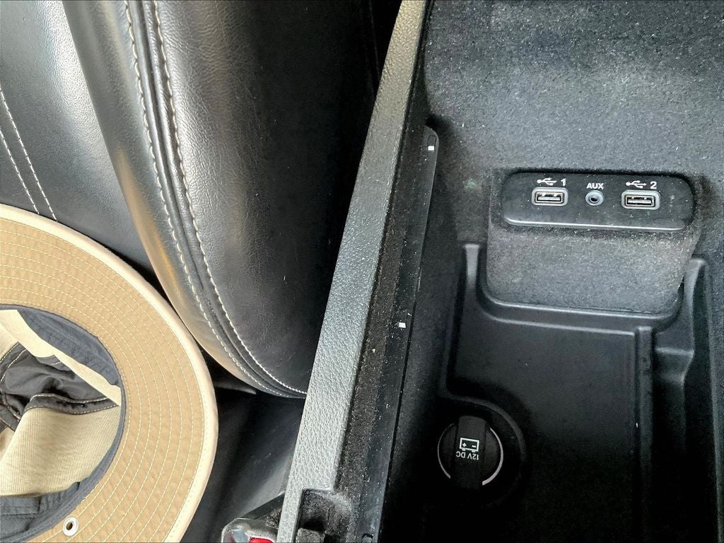 2022 Chrysler 300 S