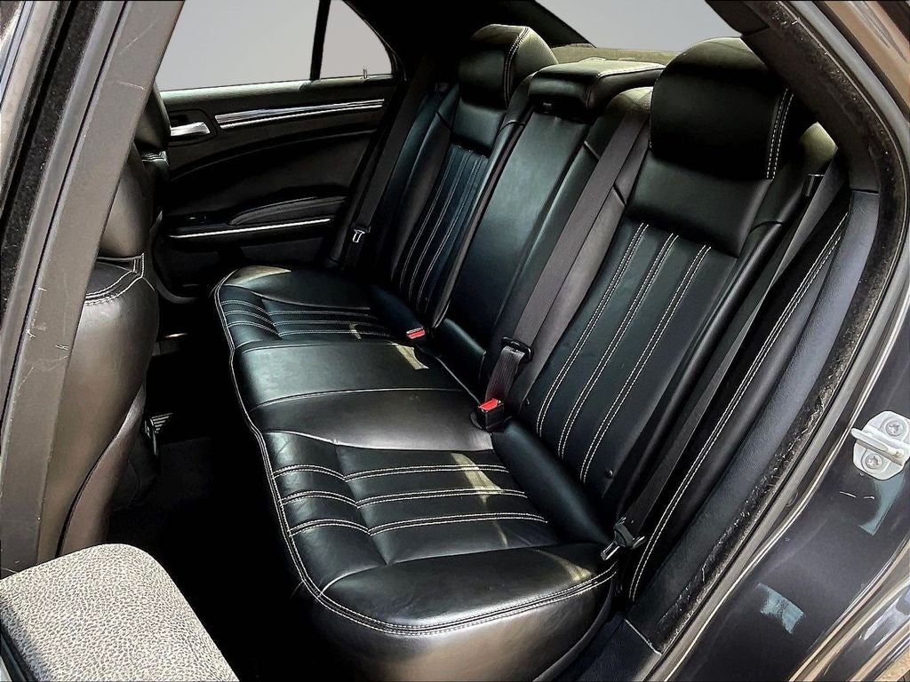 2022 Chrysler 300 S