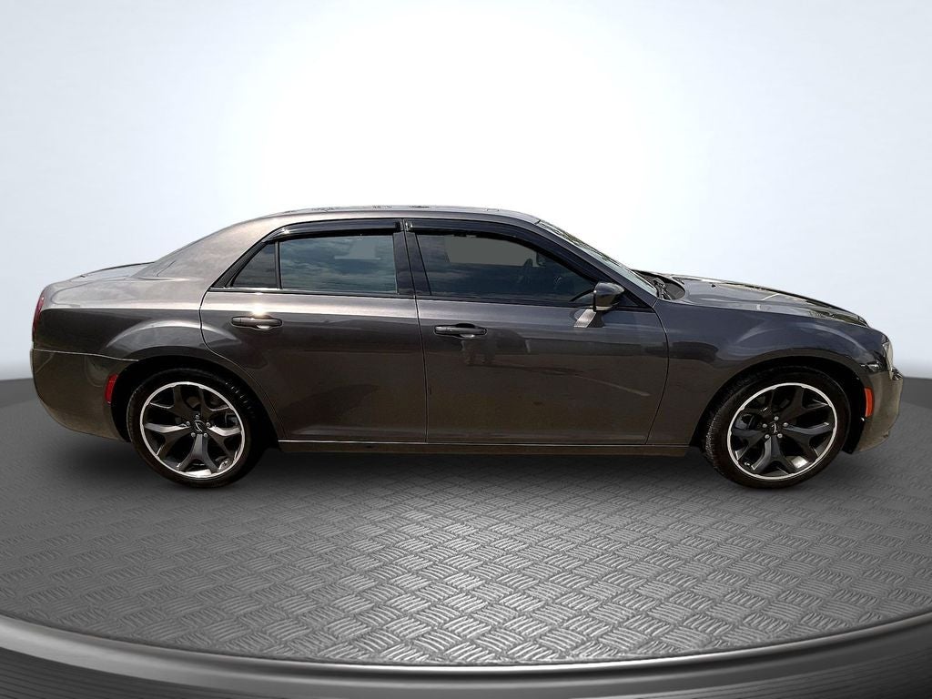 2022 Chrysler 300 S