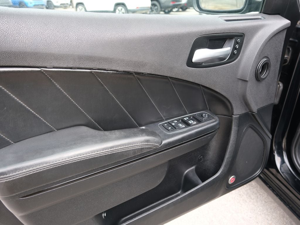 2017 Dodge Charger SXT