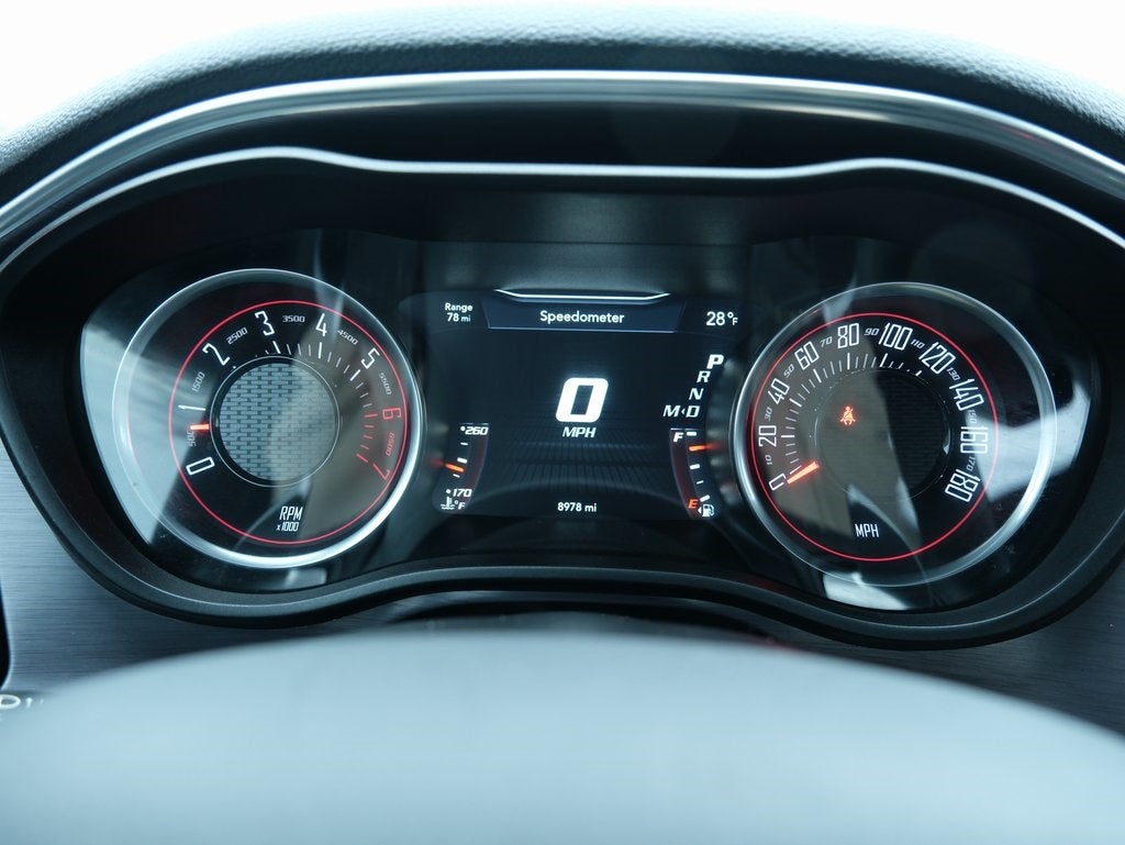 2017 Dodge Challenger 392 Hemi Scat Pack Shaker