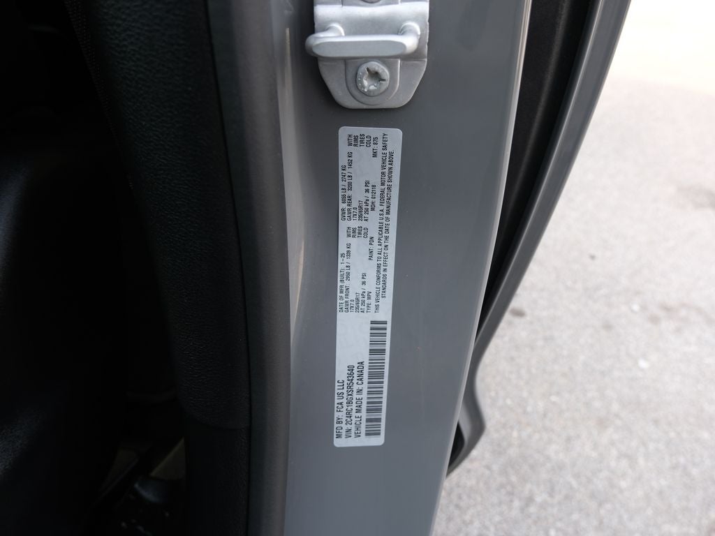 2025 Chrysler Pacifica Select