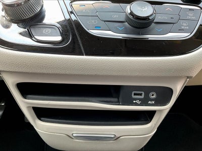 2020 Chrysler Pacifica Touring