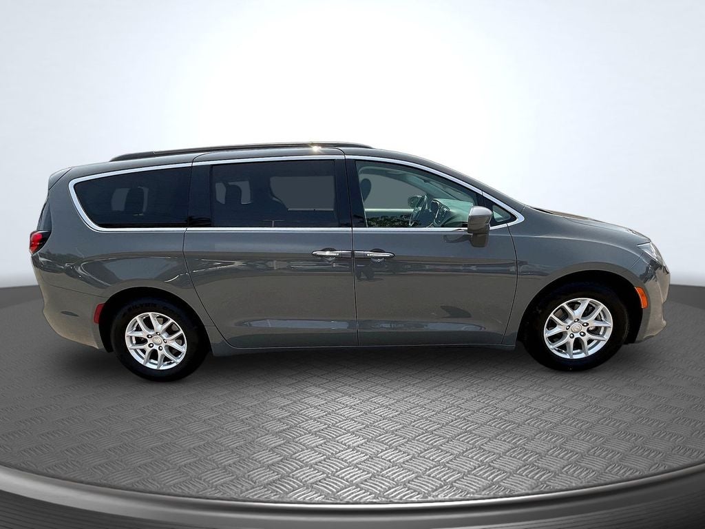 2020 Chrysler Pacifica Touring