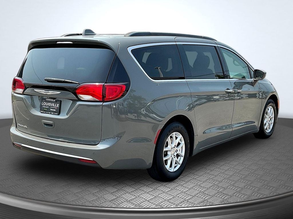 2020 Chrysler Pacifica Touring