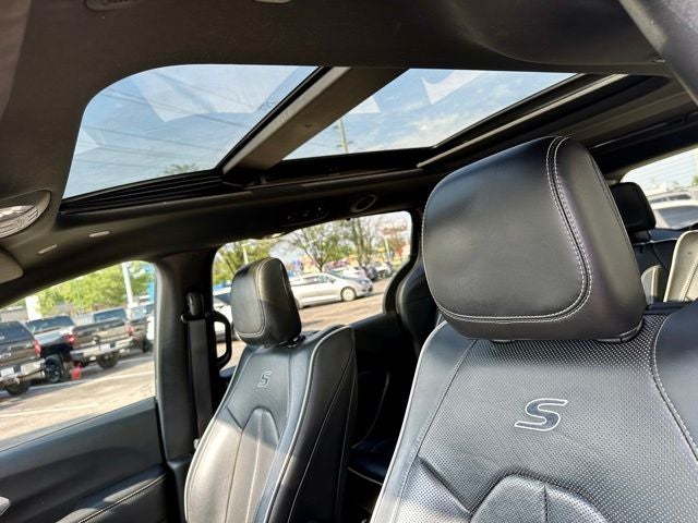 2020 Chrysler Pacifica Hybrid Limited