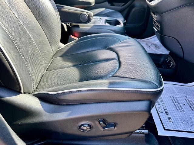 2020 Chrysler Pacifica Hybrid Limited