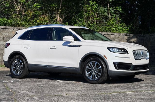 2019 Lincoln Nautilus Select