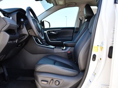 2022 Toyota RAV4 XLE Premium