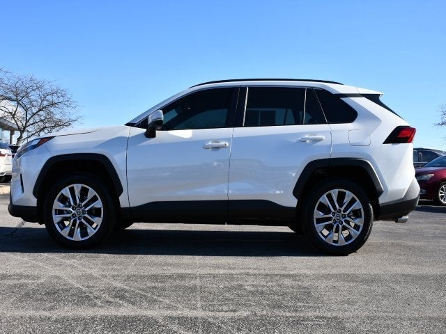 2022 Toyota RAV4 XLE Premium