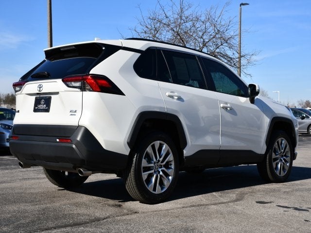 2022 Toyota RAV4 XLE Premium