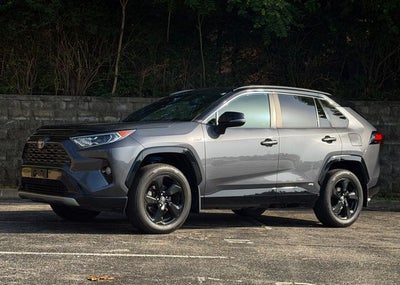 2019 Toyota RAV4 Hybrid XSE