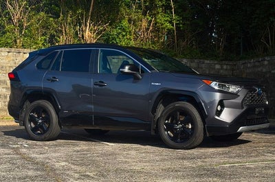 2019 Toyota RAV4 Hybrid XSE