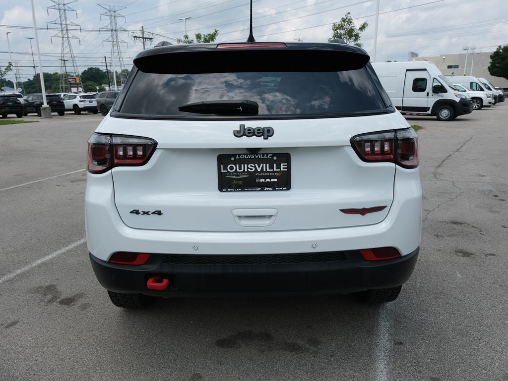 2025 Jeep Compass Trailhawk