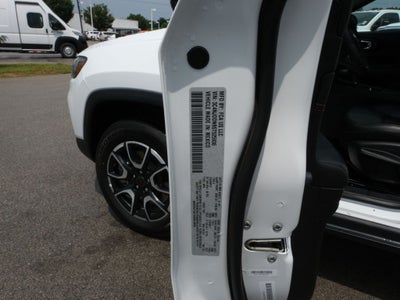 2025 Jeep Compass Trailhawk